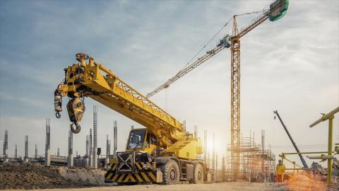 Cranes & Lifting Solutions